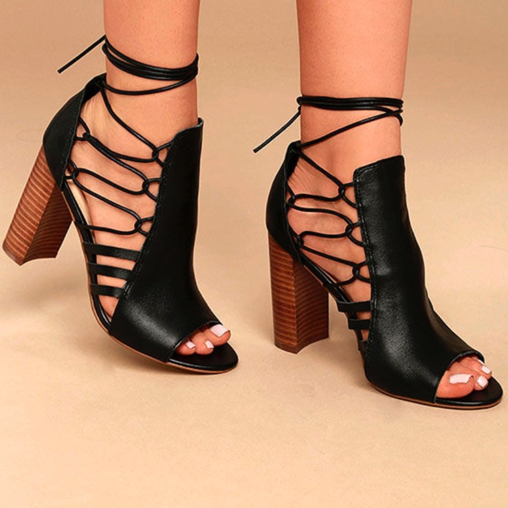 Sbicca lace up heels.